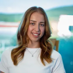 Naida Thucic - Team verkauf