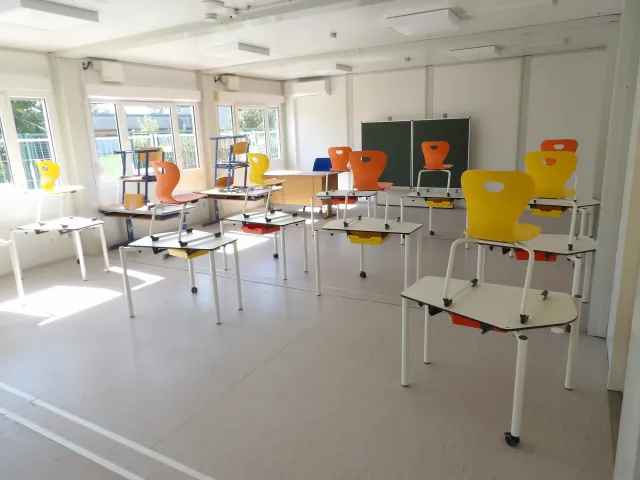 Algeco Containerschule